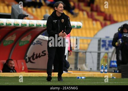 Benevento, Italien. Februar 2021, 07th. Trainer Filippo Inzaghi während der Serie EIN Spiel zwischen Benevento Calcio und UC Sampdoria im Stadio Comunale Ciro Vigorito am 07. Februar 2021 in Benevento, Italien. (Foto von Giuseppe Fama/Pacific Press) Quelle: Pacific Press Media Production Corp./Alamy Live News Stockfoto