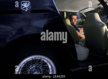 Piero Rivolta CEO von ISO Autoveicoli. Im Jahr 1987 sitzen in eine Iso Rivolta GT Stockfoto