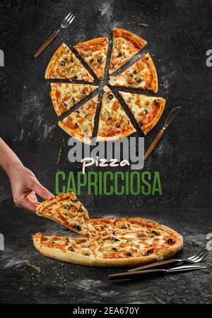 Hausgemachte original italienische Pizza mit menschlichen Hand halten Pizza Scheibe. Draufsicht getrennte Pizzascheiben auf schwarzem Grunge Hintergrund Stockfoto