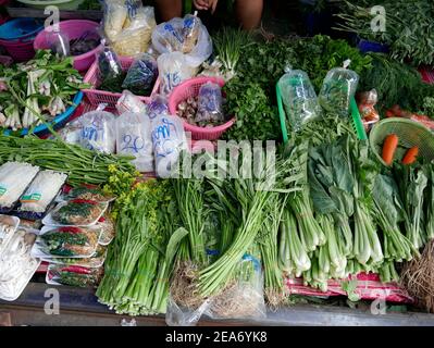 Dachmarkt Eisenbahn Bahnmarkt Mae Klong Station Bangkok Thailand Stockfoto