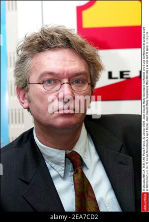 © Mousse/ABACA. 55141-10. Paris-Frankreich, 22. Januar 2004. Jean-Claude Mailly Secretaire conföderal lors d une Conference de Presse avant le 20eme Congres de FO qui se deroulera du 2 au 6 fevrier. Jean Claude Mailly remplacera Marc Blondl a la tete de FO apres le congres. Stockfoto