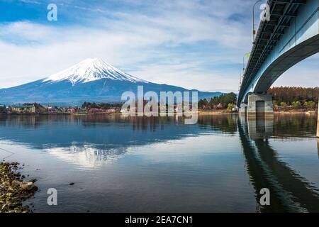 Mt. Fuji am Lake Kawaguchi, Yamanashi, Japan. Stockfoto