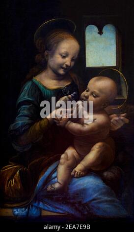 Madonna und Kind mit einer Blume, Benois Madonna, Leonardo da Vinci, 1478, State Hermitage Museum, Sankt Petersburg, Russland Stockfoto