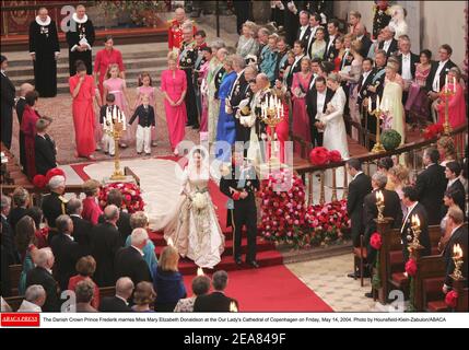 Der dänische Kronprinz Frederik heiratet am Freitag, den 14. Mai 2004 in der Kathedrale unserer Lieben Frau in Kopenhagen die Miss Mary Elizabeth Donaldson. Foto von Hounsfield-Klein-Zabulon/ABACA Stockfoto