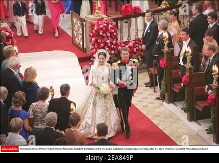 Der dänische Kronprinz Frederik heiratet am Freitag, den 14. Mai 2004 in der Kathedrale unserer Lieben Frau in Kopenhagen die Miss Mary Elizabeth Donaldson. Foto von Hounsfield-Klein-Zabulon/ABACA Stockfoto