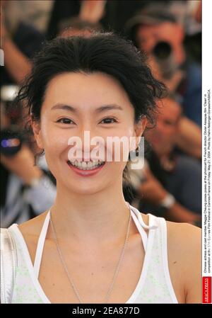 Die chinesische Schauspielerin und Darstellerin Maggie Cheung posiert bei der Fotoschau für den Film "Clean" des französischen Regisseurs Olivier Assayas im Rahmen der Filmfestspiele von Cannes 57th in Cannes-Frankreich am Freitag, den 21. Mai 2004. Foto von Hahn-Nebinger-Gorassini/ABACA. Stockfoto