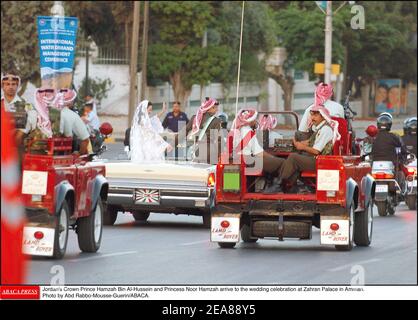 Jordaniens Kronprinz Hamzah bin Al-Hussein und Prinzessin Noor Hamzah kommen zur Hochzeitsfeier im Zahran Palast in Amman. Foto von Abd Rabbo-Mousse-Guerin/ABACA. Stockfoto