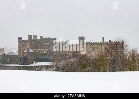 Leeds Castle Kent in Snowstorm Stockfoto