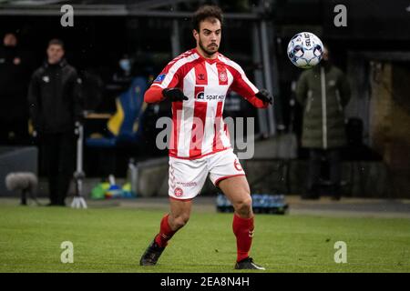 Broendby, Dänemark. Februar 2021, 7th. Pedro Ferreira (6) von Aalborg Boldspilklub gesehen während der Superliga-Spiel 3F zwischen Broendby IF und Aalborg Boldspilklub auf Broendby Stadium, Broendby. (Foto Kredit: Gonzales Foto/Alamy Live News Stockfoto