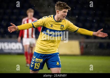 Broendby, Dänemark. 7th, Februar 2021. Morten Frendrup (19) von Broendby, WENN er während des Superliga-Spiels 3F zwischen Broendby IF und Aalborg Boldspilklub im Broendby Stadium, Broendby, gesehen wurde. (Foto: Gonzales Photo - Kim Matthäus Leland). Stockfoto