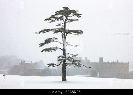 Leeds Castle Kent in Snowstorm Stockfoto