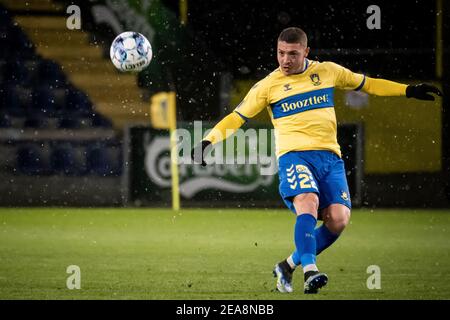 Broendby, Dänemark. Februar 2021, 7th. Josip Radosevic (22) von Broendby, WENN er während des Superliga-Spiels 3F zwischen Broendby IF und Aalborg Boldspilklub im Broendby Stadium, Broendby, gesehen wurde. (Foto Kredit: Gonzales Foto/Alamy Live News Stockfoto