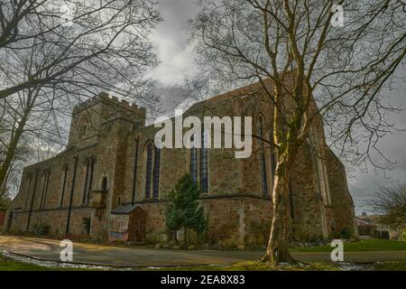 Aufgenommen an einem kalten Wintertag, ist dies Saint Aid's Church in Sudden, Castleton, Rochdale Stockfoto