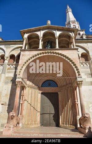 Berühmter Dom von Modena in Italien Stockfoto