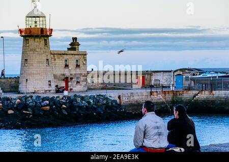 Howth Harbor Lighthouse, Howth Peninsula. Howth, County Dublin, Irland, Europa Stockfoto