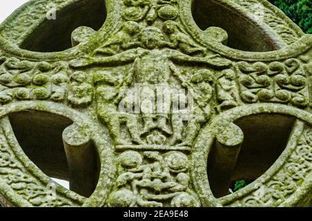 Details. Westwand. Das Muiredach-Kreuz ist ein großes keltisches Kreuz aus dem 10th. Oder 9th. Jahrhundert, 5,5 Meter hoch, das in Monasterboice in der Grafschaft Louth liegt Stockfoto