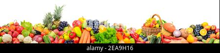 Breite Panorama-Foto Obst, Gemüse, Beeren für Ihr Layout isoliert auf weißem Hintergrund Stockfoto
