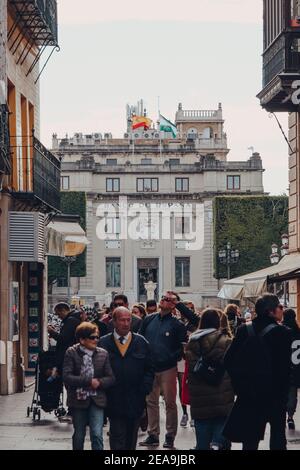 Sevilla, Spanien - 19. Januar 2020: Fassade der Banco de Espana in Sevilla, der Hauptstadt der Region Andalusien in Südspanien und ein beliebter touristischer Desti Stockfoto