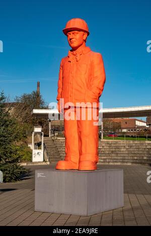 Skulptur Völklinger Eisenarbeiter von Ottmar Hörl, Weltkulturerbe Völklinger Hütte, Völklingen, Saarland, Deutschland Stockfoto