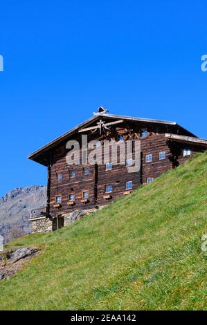 Italien, Trentino-Südtirol, Südtirol, Südtirol, Vinschgau, Ötztal Alpen, Schnalstal, Schnals, Schnalstal, Vernagt Stausee, Herbst, Tiesenhof Stockfoto