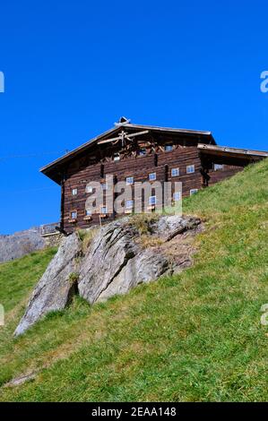 Italien, Trentino-Südtirol, Südtirol, Südtirol, Vinschgau, Ötztal Alpen, Schnalstal, Schnals, Schnalstal, Vernagt Stausee, Herbst, Tiesenhof Stockfoto