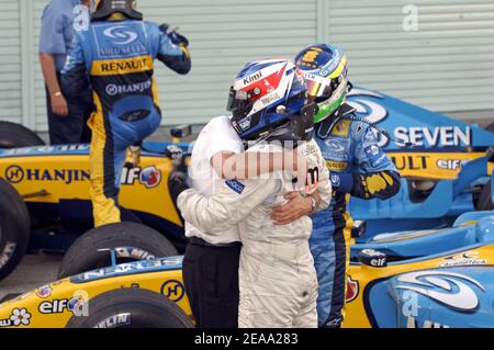 Der finnische Fahrer Kimi Räikkönen gewann am 9. Oktober 2005 den Formel 1 Grand prix in Suzuka, Japan. Foto von Thierry Gromik/ABACAPRESS.COM Stockfoto