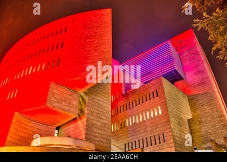 In der Nacht, Casino di Campione in rot blau beleuchtet Stockfoto