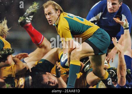 Der Australier Chris Whitaker in Aktion beim Rugby-Testspiel France gegen Australia am 5. November 2005 im Velodrome-Stadion in Marseille. Frankreich. Frankreich gewann 26-16. Foto Stephane Kempinaire/Cameleon/ABACAPRESS.COM Stockfoto