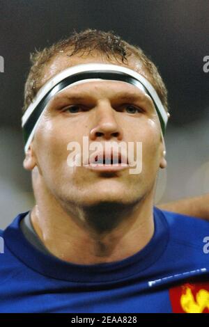 Der Franzose Pieter De Villier beim Rugby-Testspiel France gegen Australia am 5. November 2005 im Velodrome-Stadion in Marseille. Frankreich. Frankreich gewann 26-16. Foto Stephane Kempinaire/Cameleon/ABACAPRESS.COM Stockfoto