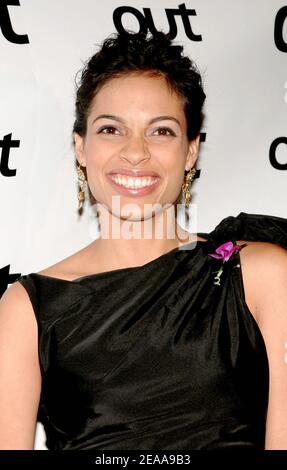 Die Schauspielerin Rosario Dawson kommt bei der jährlichen Ausgabe-Gala "Out 100" des Out Magazine 11th an, die am Freitag, dem 11. November 2005, im Capitale in New York stattfindet. Foto von Nicolas Khayat/ABACAPRESS.COM Stockfoto