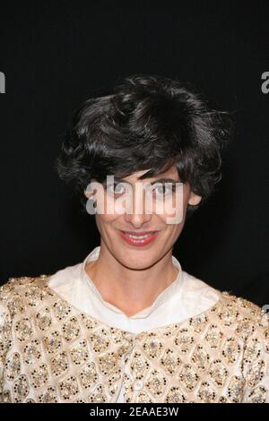 Ines De La Fressange kommt am 30. november 2005 zum 60th-jährigen Jubiläum der Zeitschrift "Elle" im Olympia Theater in Paris, Frankreich. Foto von Denis Guignebourg/ABACAPRESS.COM Stockfoto
