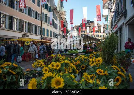 Markttag in Solothurn Stockfoto