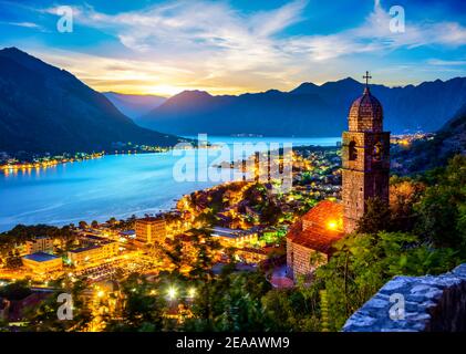 Kirche Unserer Lieben Frau von Remedy in Kotor bei Sonnenuntergang Stockfoto