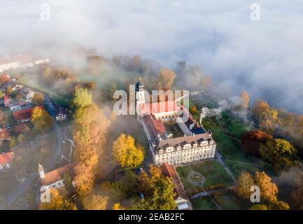 Bernried am Starnberger See im Nebel, Oberbayern, Bayern, Deutschland, Europa Stockfoto