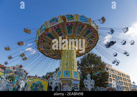 Kettenkarussell auf dem Bremer Freimarkt, Bremen, Stockfoto