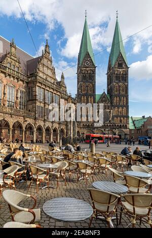 Straßencafé, Marktplatz, altes Rathaus, St. Petri Dom, Bremen, Stockfoto