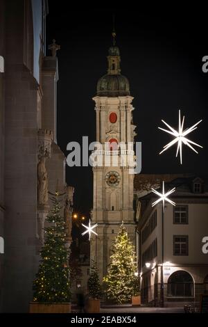 Europa, Schweiz, Kanton St. Gallen, Weihnachtsstimmung in der Altstadt von Sankt Gallen Stockfoto