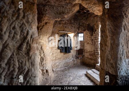 Deutschland, Sachsen-Anhalt, Langenstein, alter Mantel in einer Höhlenwohnung, bewohnt bis 1916, Landkreis Harz Stockfoto