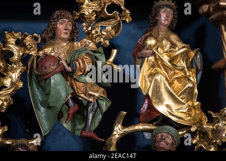 Krakau, Polen. März 2012, 4th. Ein Fragment der Altarbilder von Veit Stoss in der Marienbasilika in Krakau.das Altarbild von Veit Stoss in der Marienbasilika in Krakau ist eines der größten und schönsten gotischen Altarbilder in Europa. Dieser nationale Schatz Polens wurde vor kurzem renoviert und während einer Zeremonie der Öffentlichkeit präsentiert. Kredit: Vito Corleone/SOPA Images/ZUMA Wire/Alamy Live Nachrichten Stockfoto