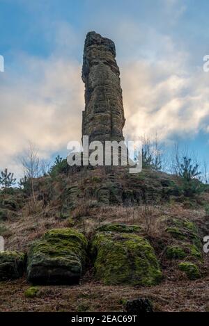 Deutschland, Sachsen-Anhalt, Halberstadt, Sandsteinfelsen in den Klusbergen, Gebirgskette im Vorharz mit bizarren Sandsteinformationen. Stockfoto