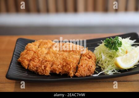 Japanisches frittiertes Schweinekotelett, japanisches Essen Stockfoto