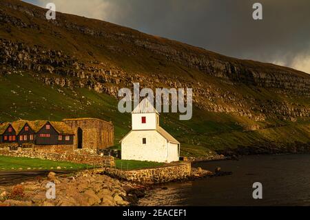 Magnus-Kathedrale und St. Olav-Kirche, Kirkjubøur, Streymoy Island Stockfoto