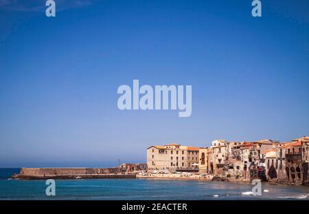 Stadt, Strand, Meer, Cefalu, Sizilien, Italien Stockfoto