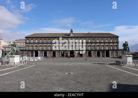 Napoli - Palazzo reale und Piazza del Plebiscito Stockfoto
