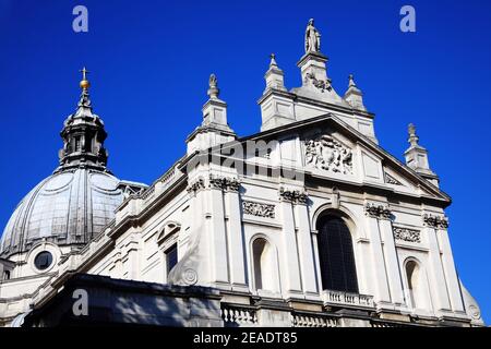 Brompton Oratorium (Kirche des Unbefleckten Herzens Mariens) Erbaut 1880, eine katholische Kirche in Kensington London England GB und beliebt bei Stockfoto