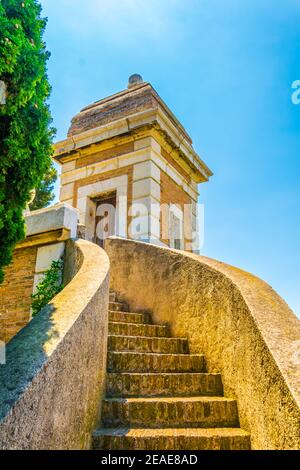 Ein Aussichtsturm auf der Stadtmauer von Monaco Stockfoto