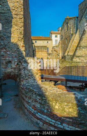 Thermes de Constantine - ein römisches Bad in Arles, Frankreich Stockfoto