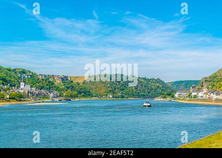 Rhein zwischen St. Goar und St. Goarshausen in Deutschland Stockfoto