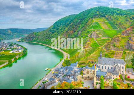 Luftaufnahme von Beilstein von Burg Metternich, Deutschland Stockfoto