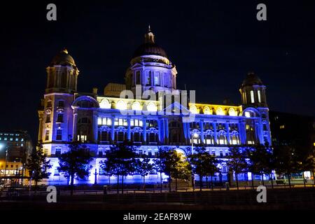 Port of Liverpool Building bei Nacht, Pier Head, beleuchtete Architektur, England, Großbritannien Stockfoto